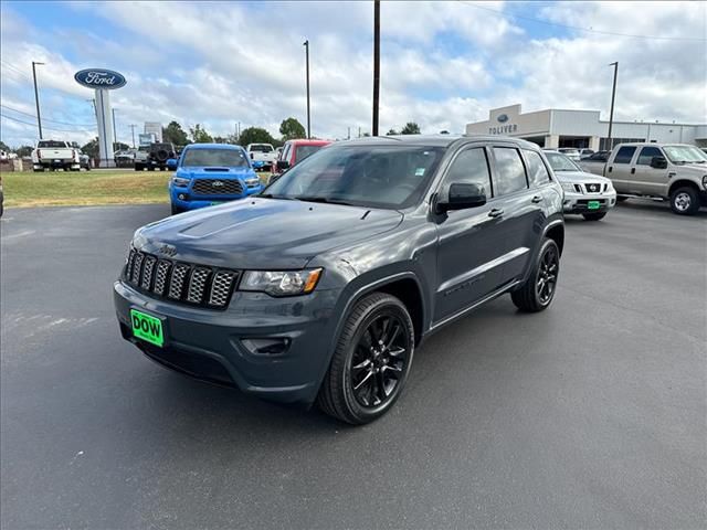 2017 Jeep Grand Cherokee Altitude