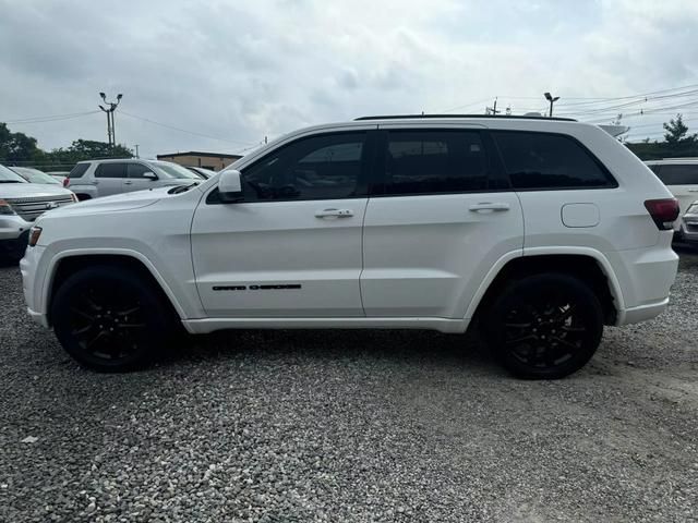 2017 Jeep Grand Cherokee Altitude