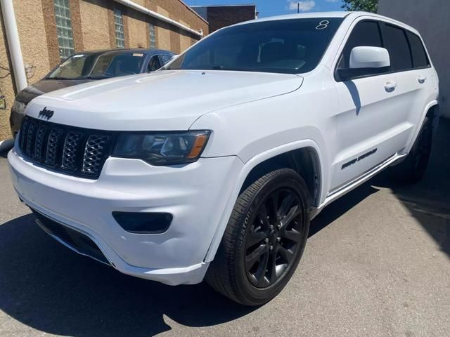 2017 Jeep Grand Cherokee Altitude