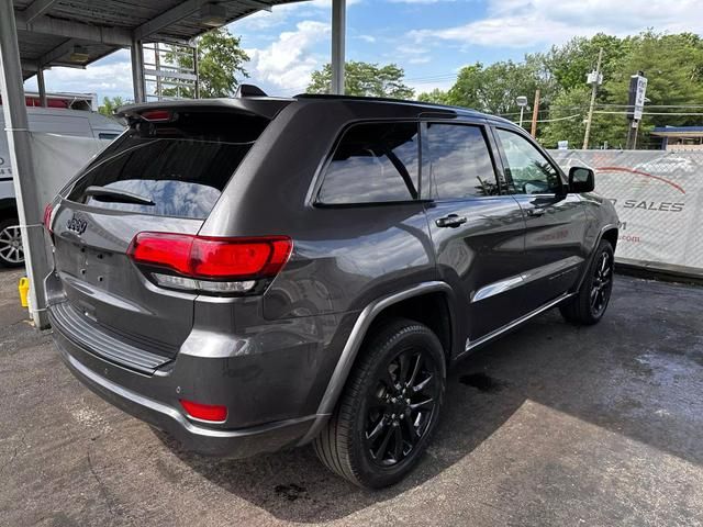 2017 Jeep Grand Cherokee Altitude