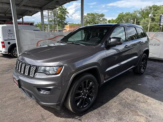 2017 Jeep Grand Cherokee Altitude