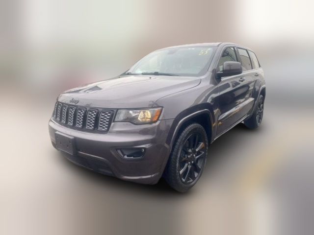 2017 Jeep Grand Cherokee Altitude