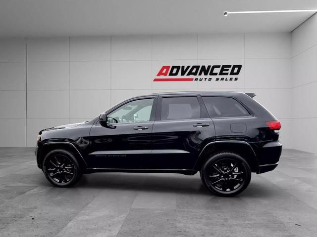 2017 Jeep Grand Cherokee Altitude