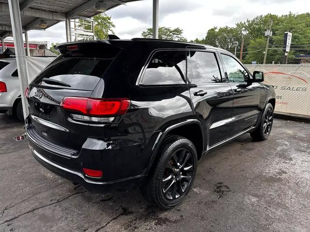 2017 Jeep Grand Cherokee Altitude