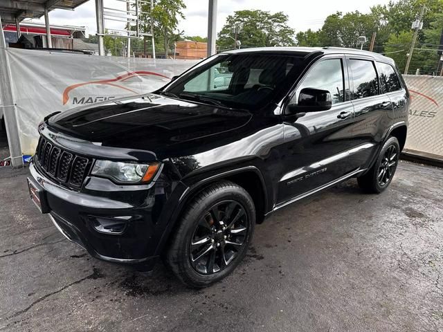 2017 Jeep Grand Cherokee Altitude