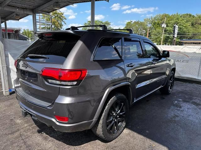 2017 Jeep Grand Cherokee Altitude