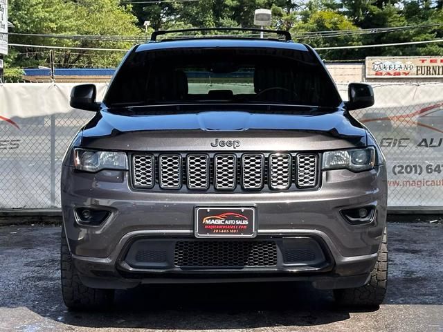 2017 Jeep Grand Cherokee Altitude