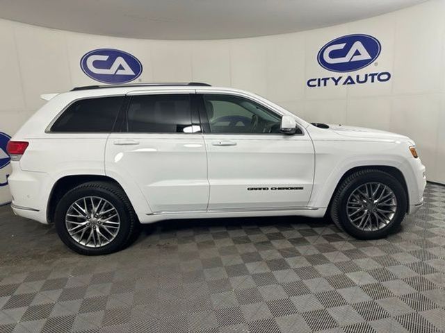 2017 Jeep Grand Cherokee Summit