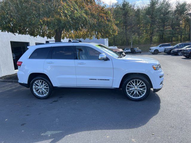 2017 Jeep Grand Cherokee Summit