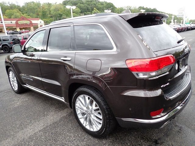 2017 Jeep Grand Cherokee Summit