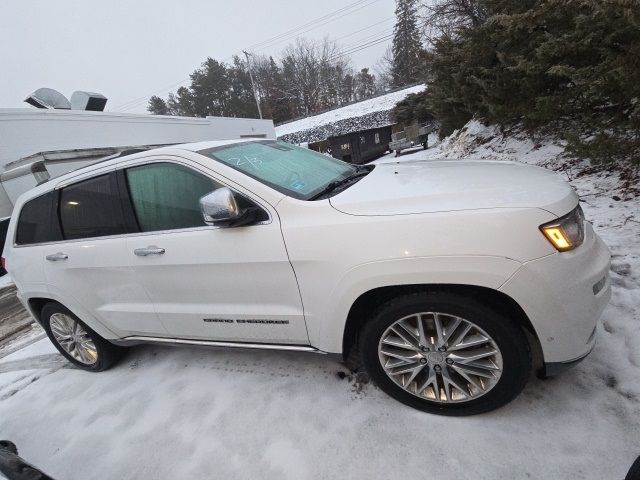 2017 Jeep Grand Cherokee Summit