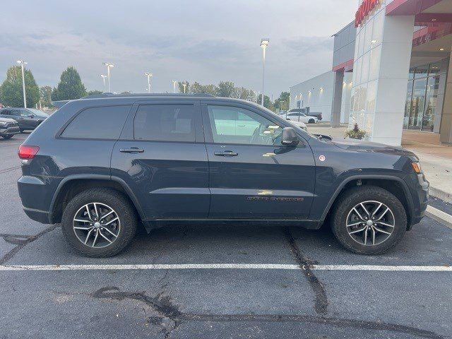 2017 Jeep Grand Cherokee Trailhawk