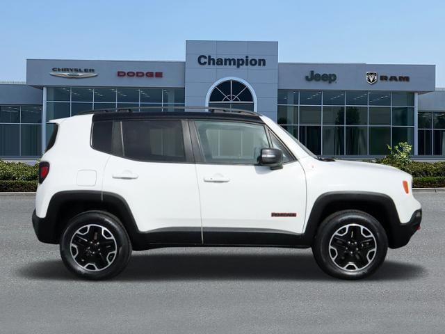 2017 Jeep Renegade Trailhawk