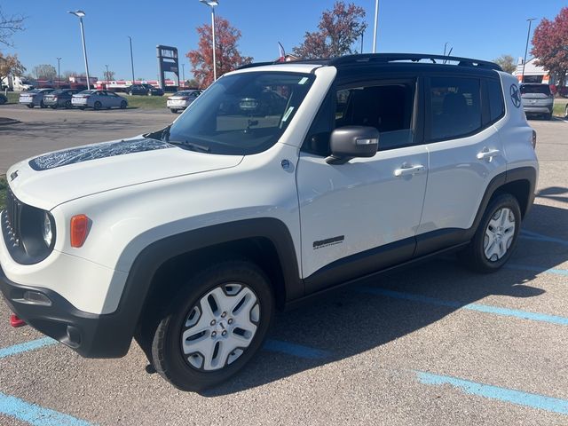 2017 Jeep Renegade Deserthawk