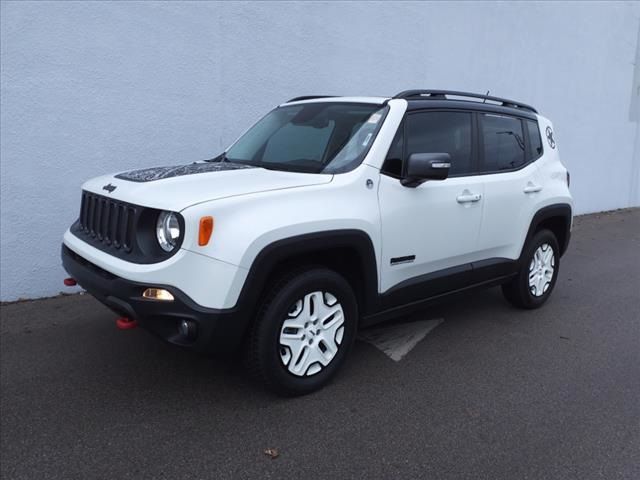 2017 Jeep Renegade Deserthawk