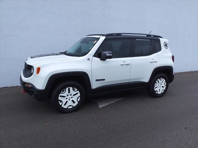 2017 Jeep Renegade Deserthawk