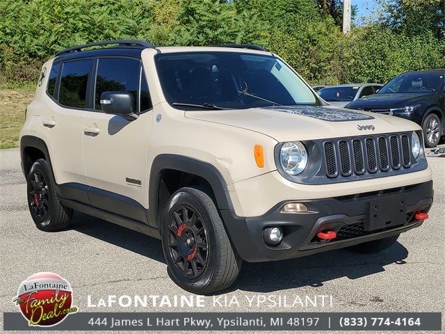 2017 Jeep Renegade Deserthawk