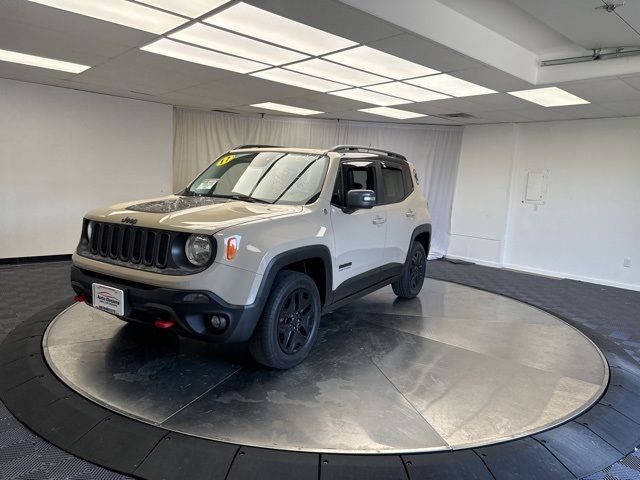 2017 Jeep Renegade Deserthawk