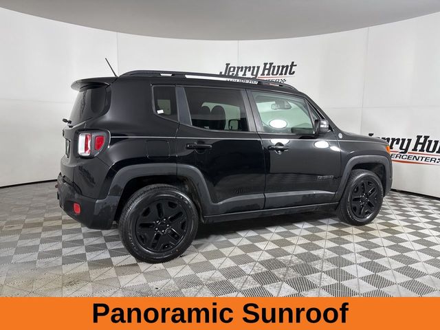 2017 Jeep Renegade Deserthawk