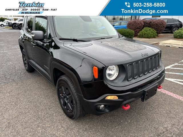 2017 Jeep Renegade Deserthawk