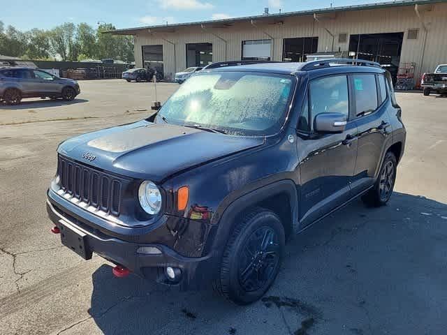 2017 Jeep Renegade Deserthawk