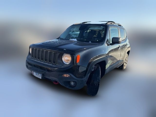 2017 Jeep Renegade Deserthawk