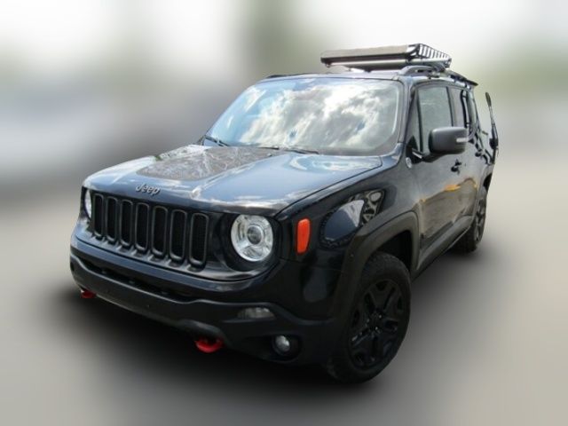 2017 Jeep Renegade Deserthawk