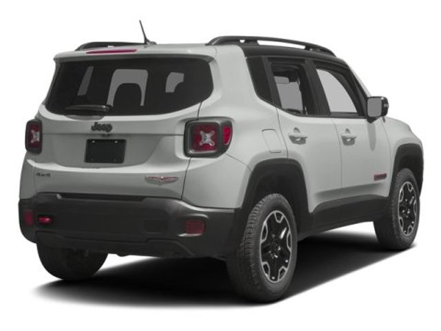 2017 Jeep Renegade Deserthawk