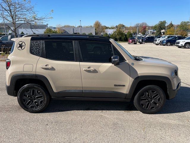 2017 Jeep Renegade Deserthawk