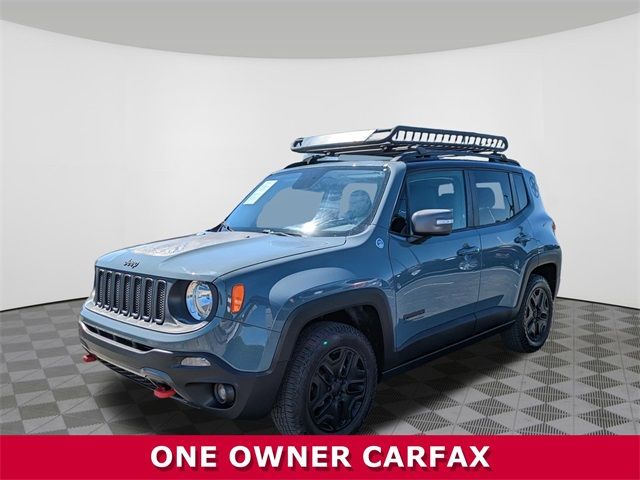 2017 Jeep Renegade Deserthawk