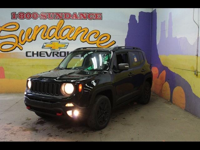 2017 Jeep Renegade Deserthawk