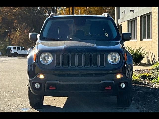 2017 Jeep Renegade Deserthawk