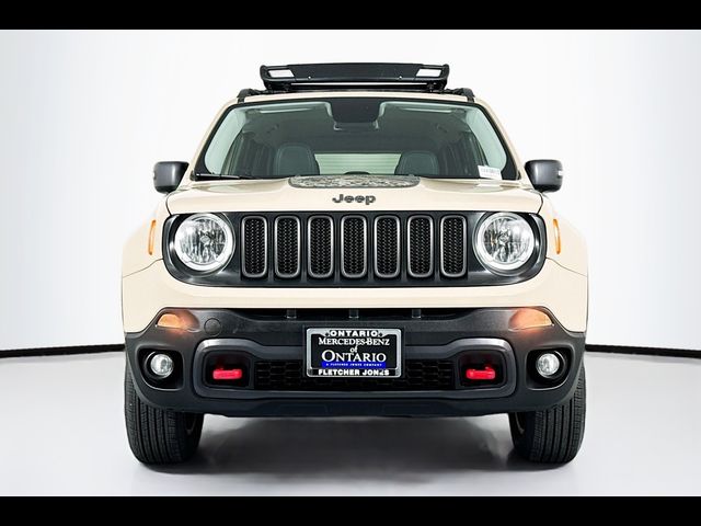 2017 Jeep Renegade Deserthawk