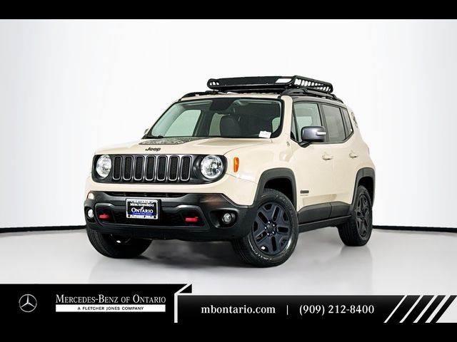 2017 Jeep Renegade Deserthawk