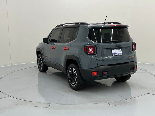 2017 Jeep Renegade Trailhawk