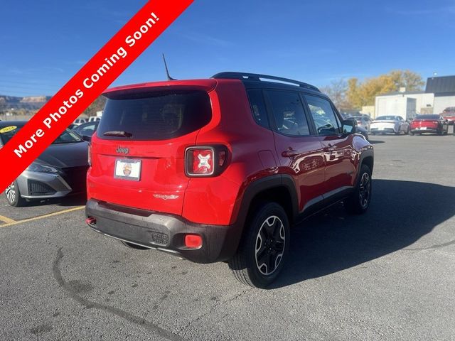 2017 Jeep Renegade Trailhawk