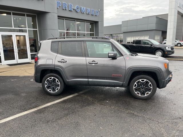 2017 Jeep Renegade Trailhawk