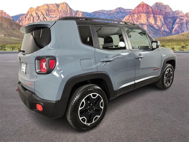 2017 Jeep Renegade Trailhawk