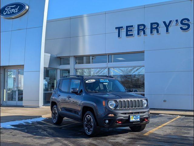 2017 Jeep Renegade Trailhawk