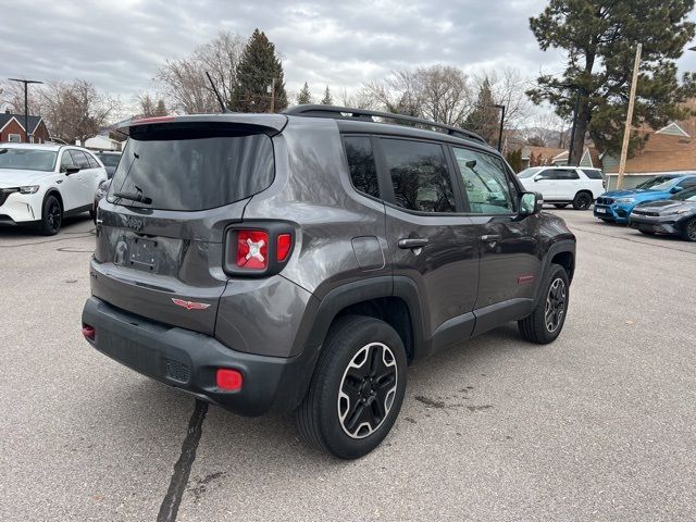 2017 Jeep Renegade Trailhawk