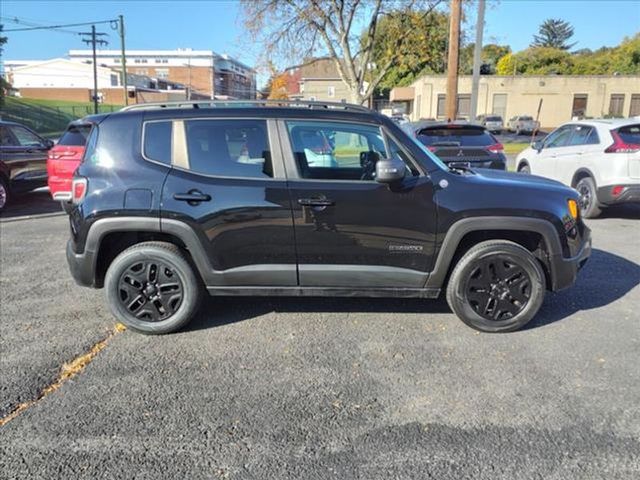 2017 Jeep Renegade Deserthawk