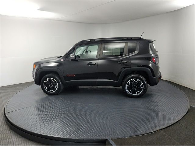 2017 Jeep Renegade Trailhawk