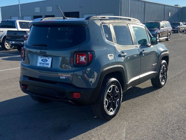 2017 Jeep Renegade Trailhawk