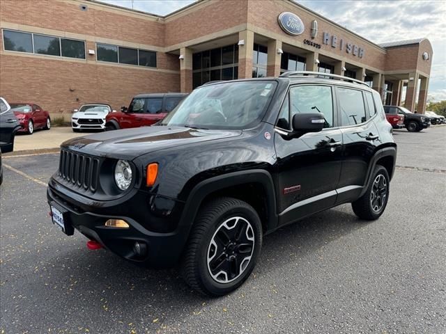 2017 Jeep Renegade Trailhawk