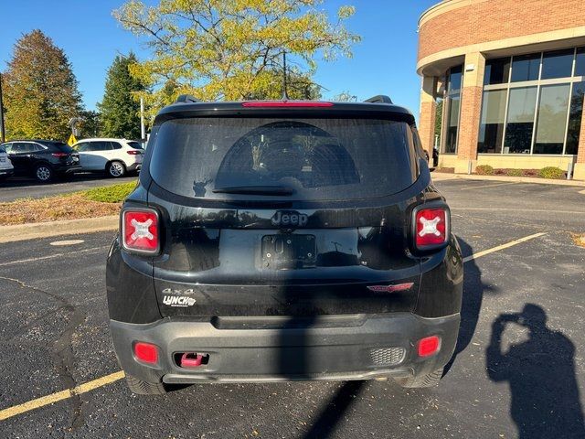 2017 Jeep Renegade Trailhawk