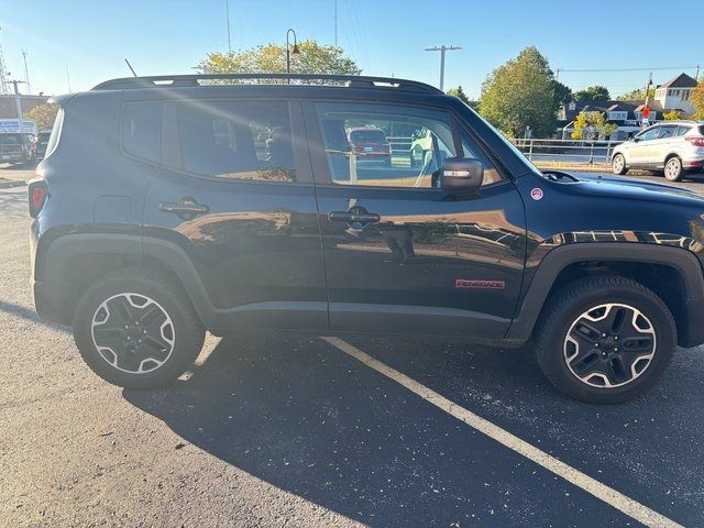 2017 Jeep Renegade Trailhawk