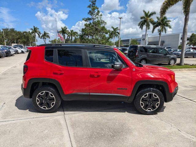 2017 Jeep Renegade Trailhawk