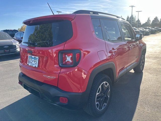 2017 Jeep Renegade Trailhawk