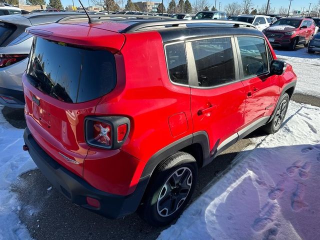 2017 Jeep Renegade Trailhawk