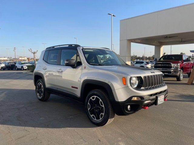 2017 Jeep Renegade Trailhawk